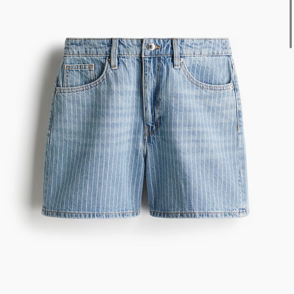 FINAL PRICE BEFOFE DONATION- 
H&M High denim short